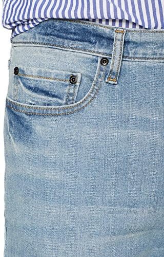 Men's Straight-Fit Jean